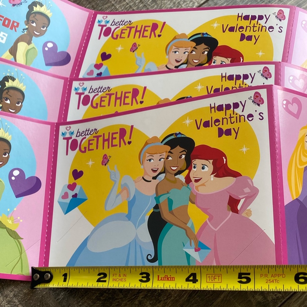 ⚠️ 32 Large Disney Princess Valentines Day Cards, new! - Picture 7 of 10